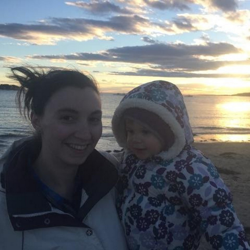 Meet your Posher, Naomi